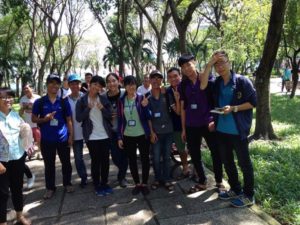 english-students-in-saigon